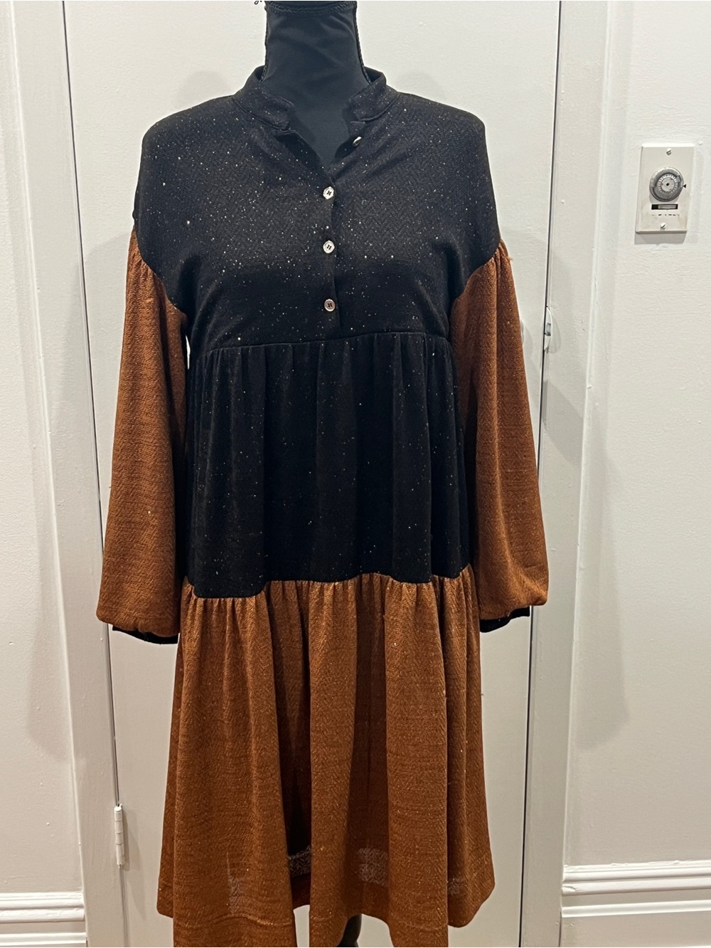 rave Black and Brown Two-Tone Tiered Long Sleeve Dress